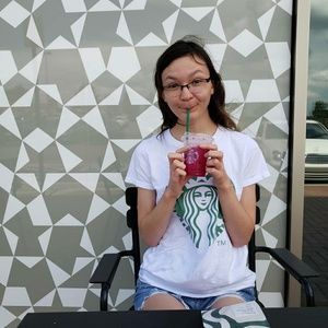 Meet your Posher, Savannah